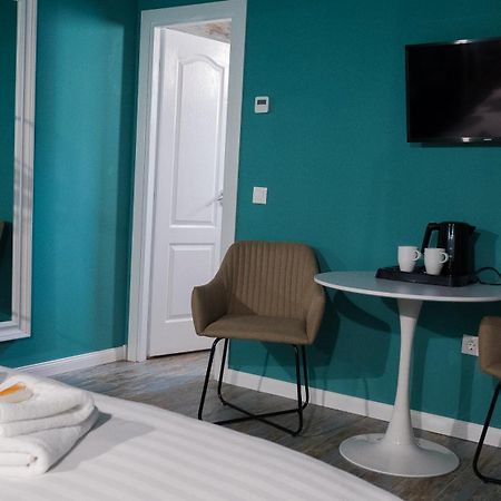 Villa Wild Rooms Jiet Zimmer foto